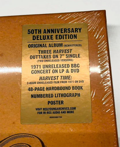 NEIL YOUNG BOX SET Harvest 2xLP+7"+2xDVD+Book (50th Anniversary Deluxe Edition)