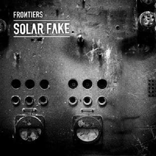 Solar Fake - Frontiers - CD - CD Muy Buen Estado / Portada Muy Buen Estado (VG+/VG+)