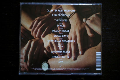 Bastille – Doom Days - CD + Cassette - 2019 - Virgin EMI Records – VBOX 3212 - Box Set, Limited Edition, Survival Kit - NUEVO - PRECINTADO / NEW – SEALED.